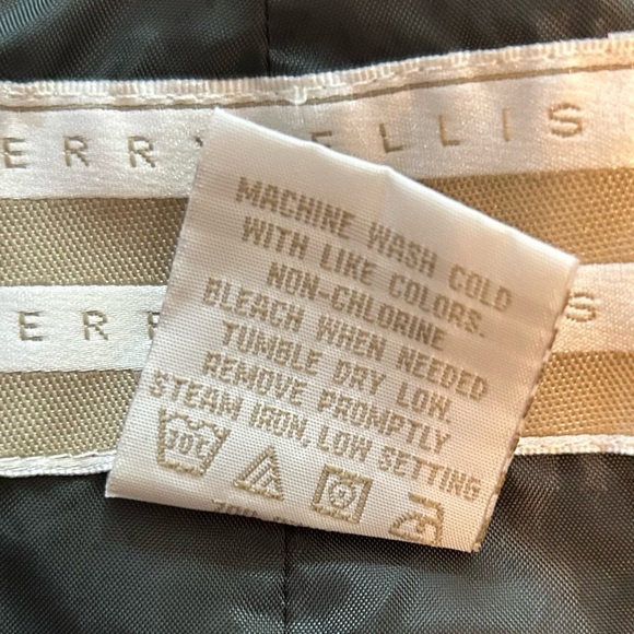 Perry Ellis Dark Green Chinos - Picture 4 of 4